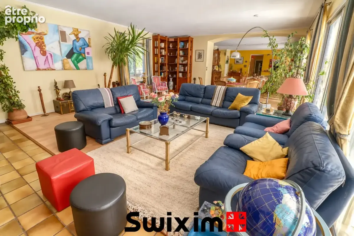 Propriété d'inspiration californienne – 325 m² habitables – Parc de 9 000 m² - photo 7