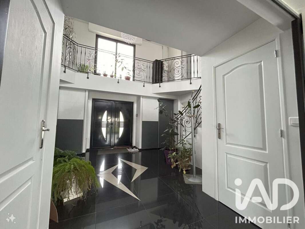 Photo 8 - Maison à PONTAULT-COMBAULT