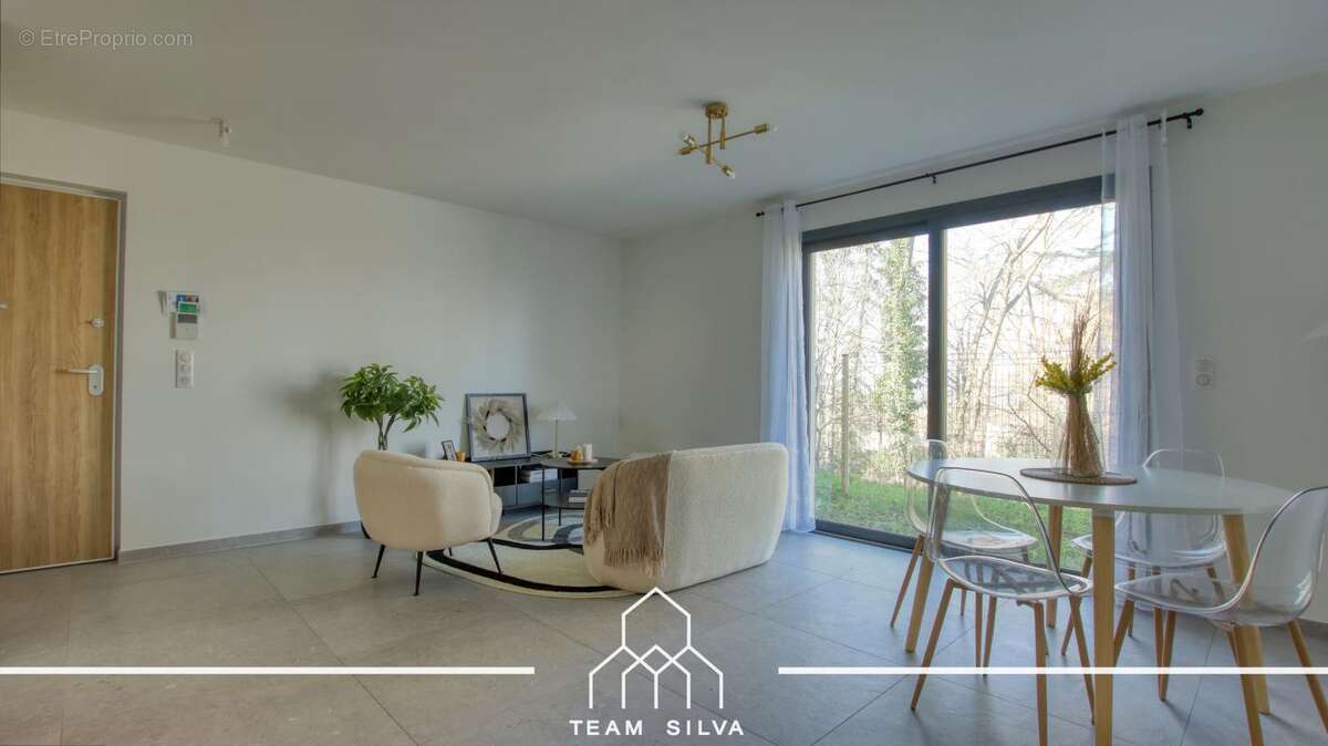 Appartement à SEYSSUEL