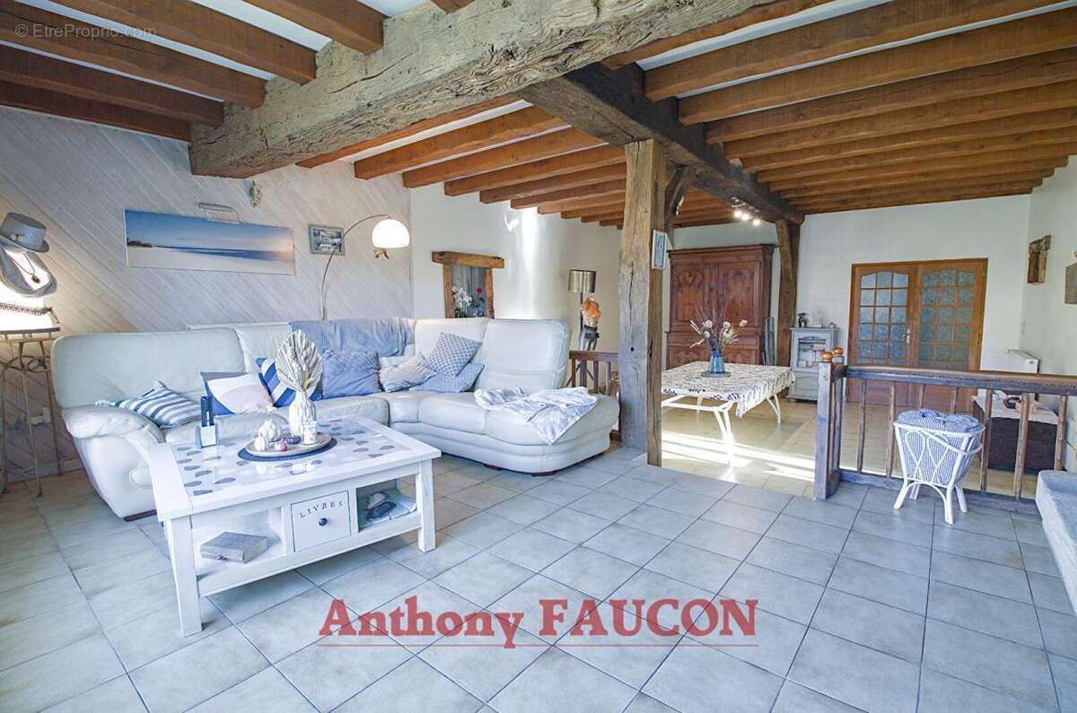 Maison à MAREUIL-SUR-LAY-DISSAIS