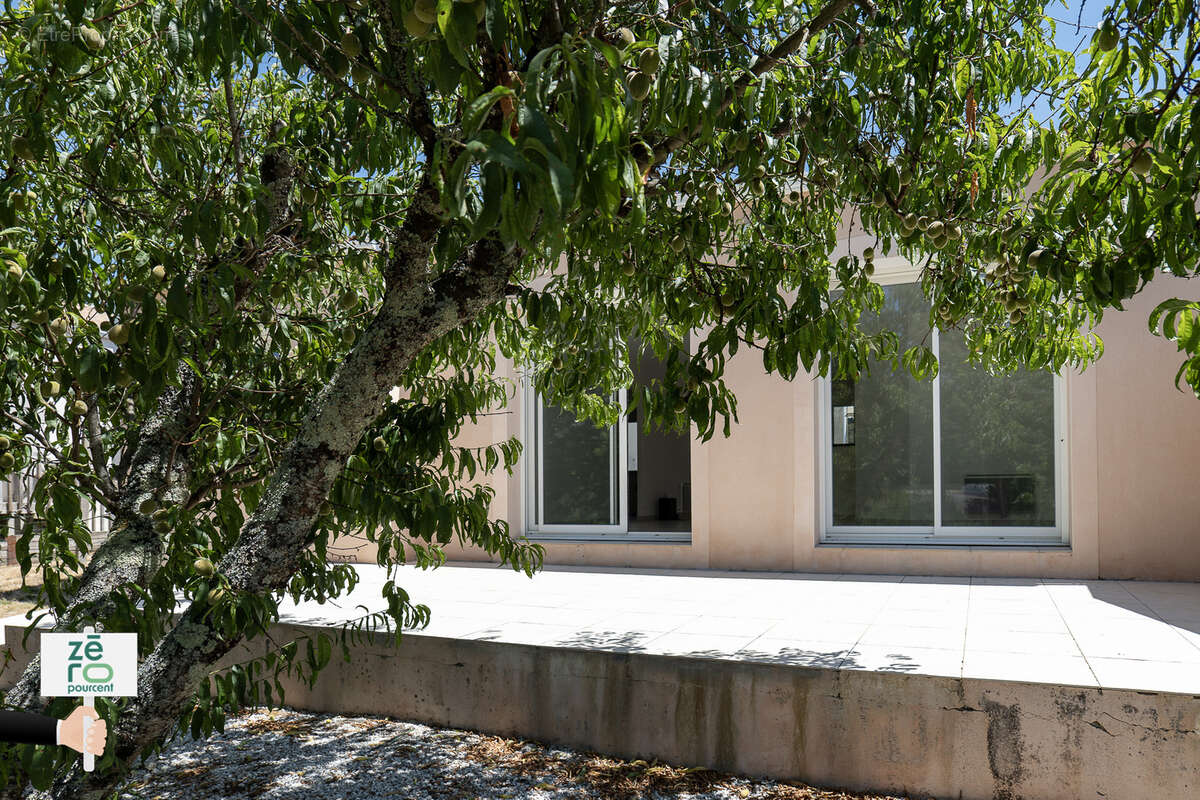 Maison à NESMY