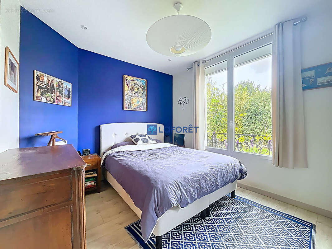 Maison à SAVIGNY-SUR-ORGE