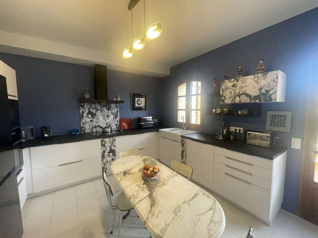 Maison à VAISON-LA-ROMAINE