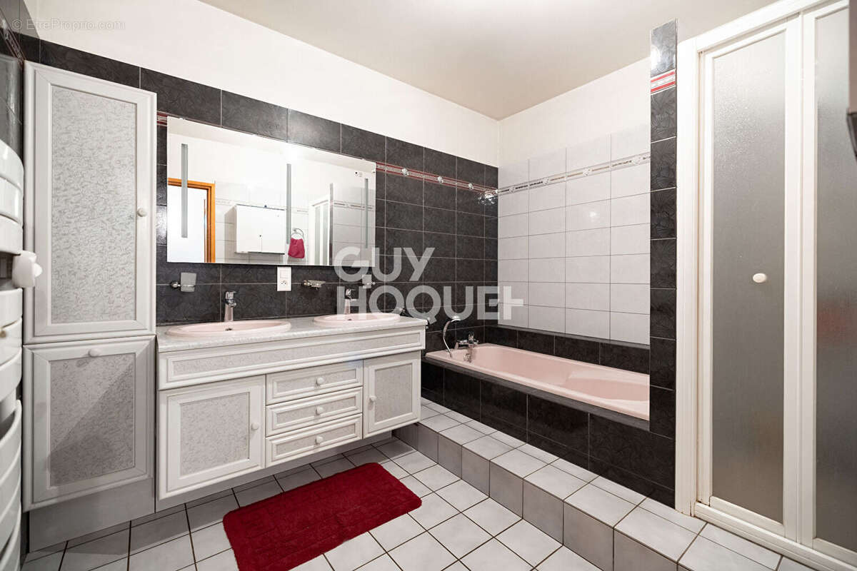 Propriété de caractère de 168 m² en bord de Sioule - photo 14