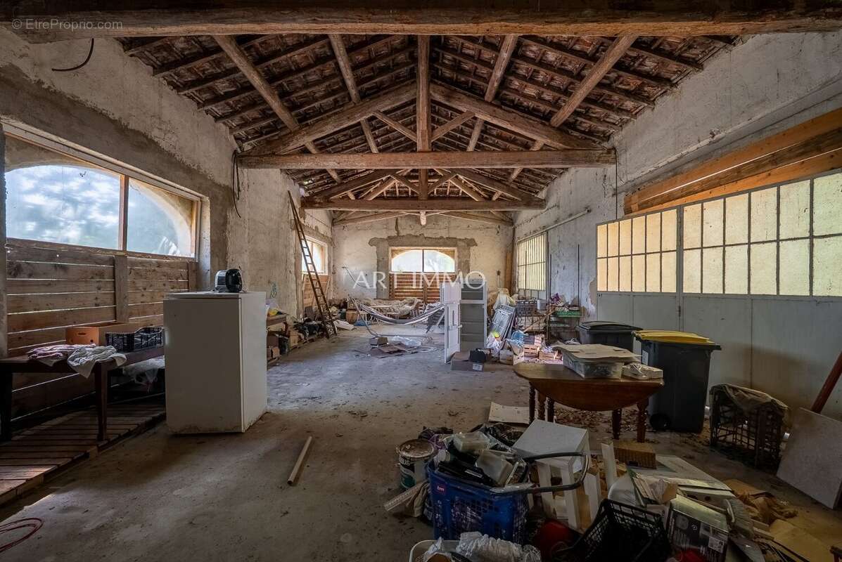 Maison à SARRIANS