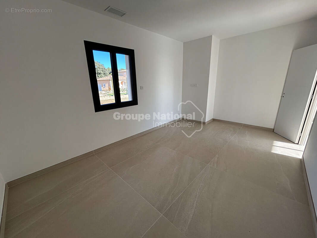 Maison à VAISON-LA-ROMAINE