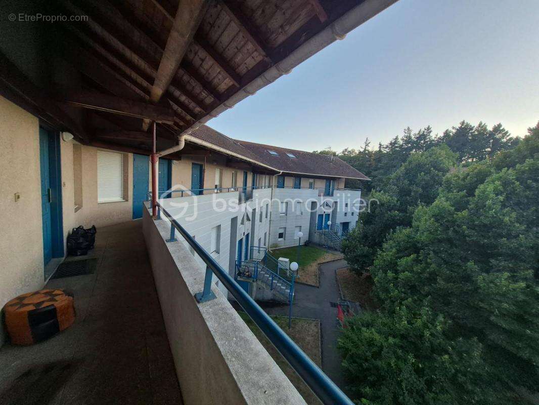 Appartement à SAINT-GENIS-LAVAL