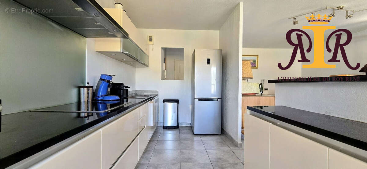 Appartement 88 m² à Chateauneuf-Le-Rouge  - photo 6