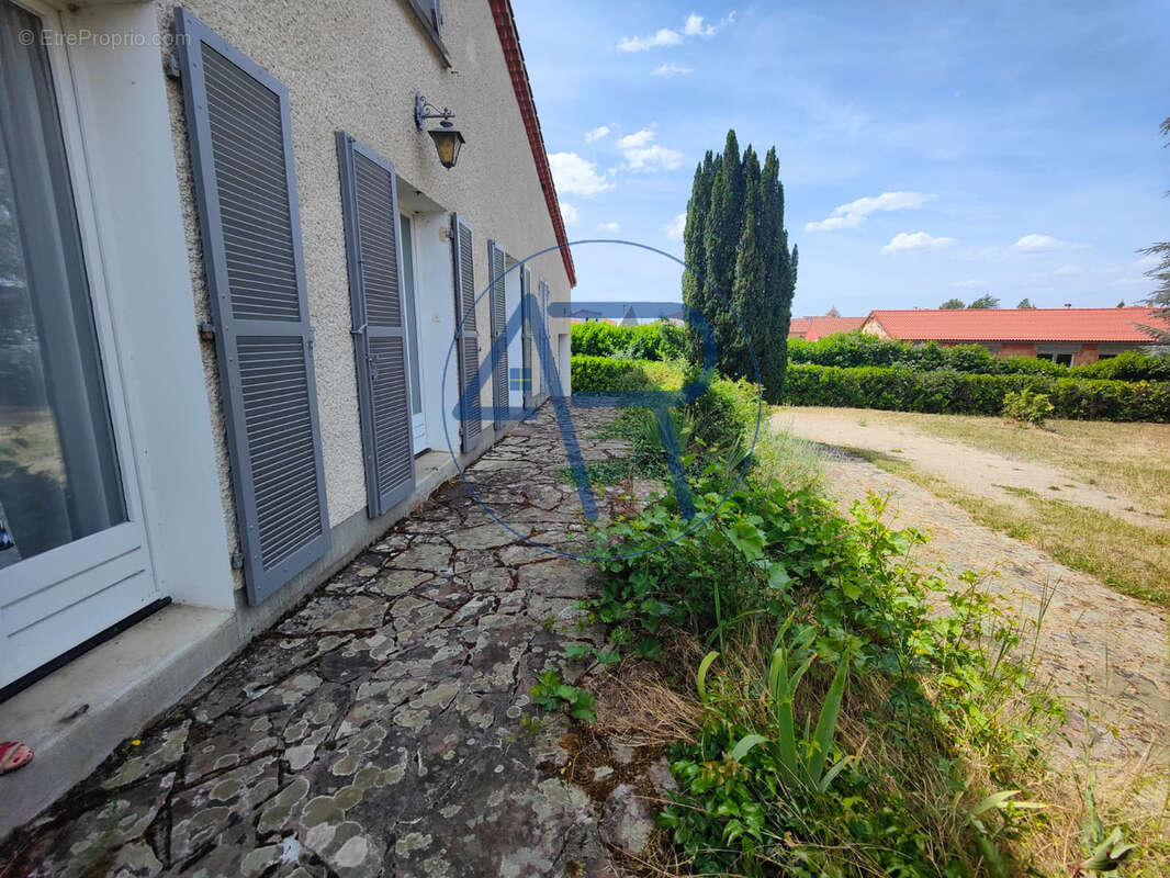 Maison à BRIOUDE