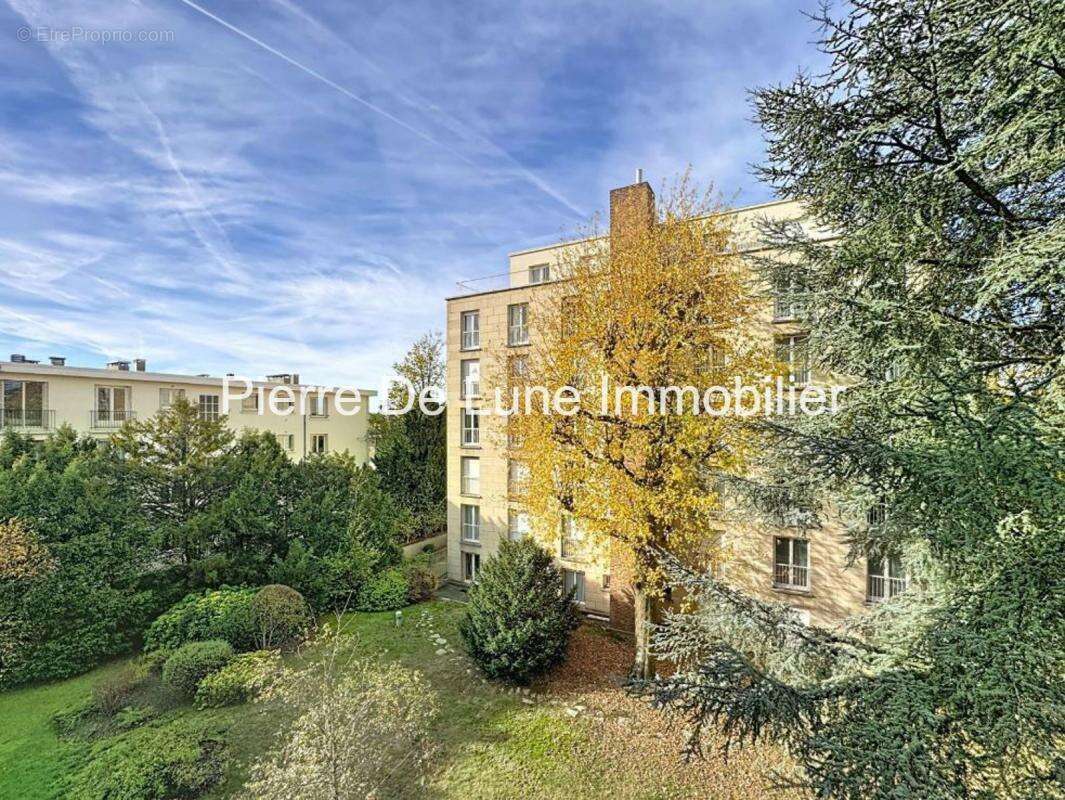 Appartement à VERSAILLES
