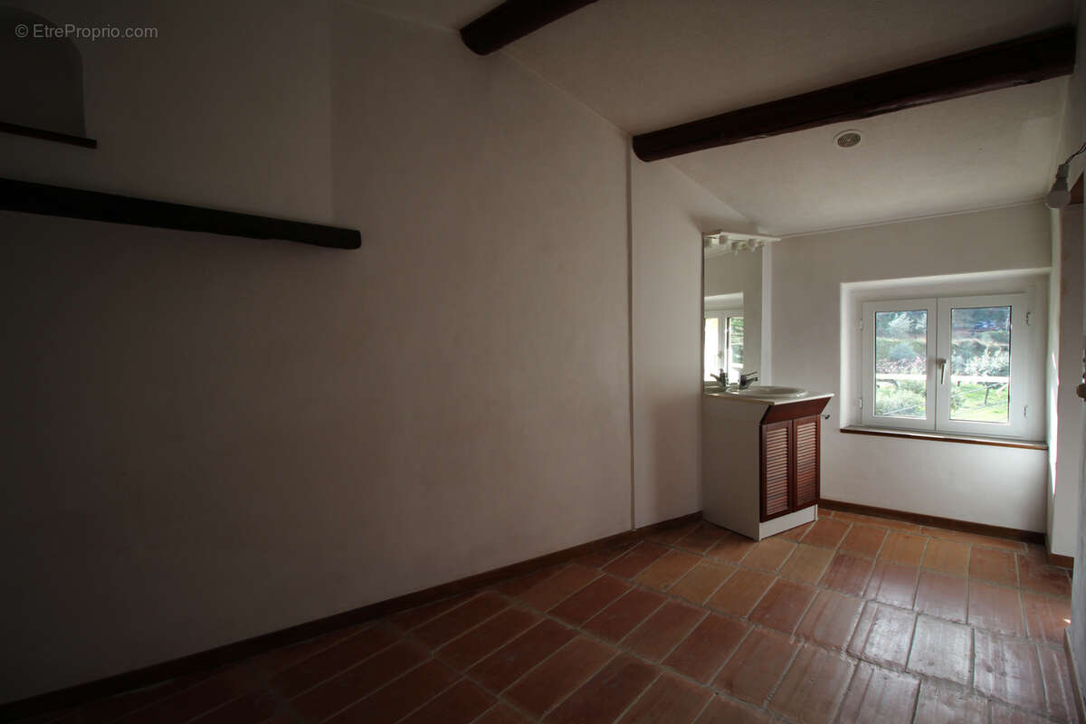 Maison à VAISON-LA-ROMAINE