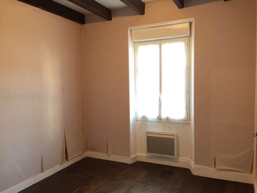 Maison à SAINT-LAURENT-DE-CERIS