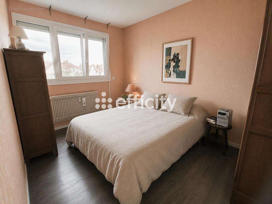 Appartement à LA MADELEINE