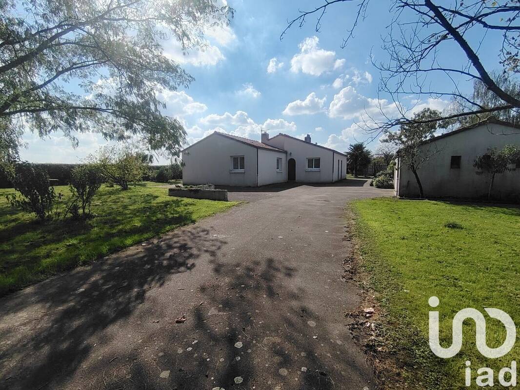 Photo 1 - Maison à VIEILLEVIGNE