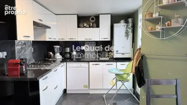 Appartement 4 pièces 142 m² à vendre à Saint-Martin-D'heres (38400) - photo 2