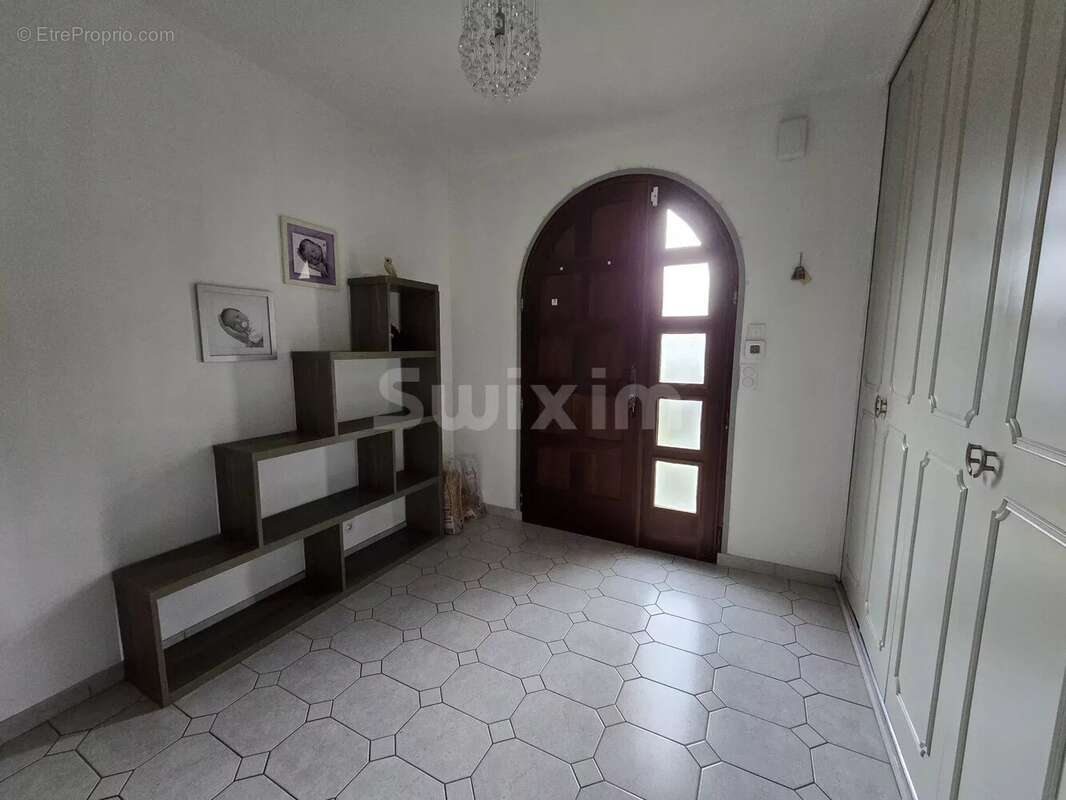 Maison à LONS-LE-SAUNIER