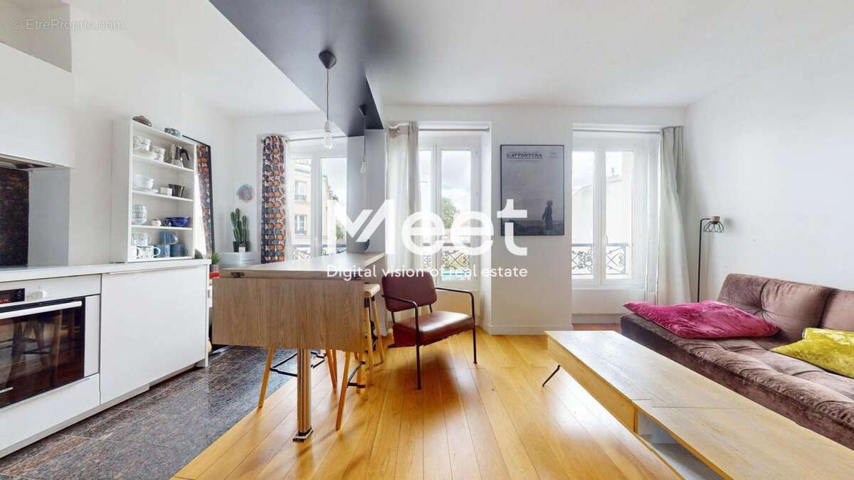 Appartement à PARIS-18E