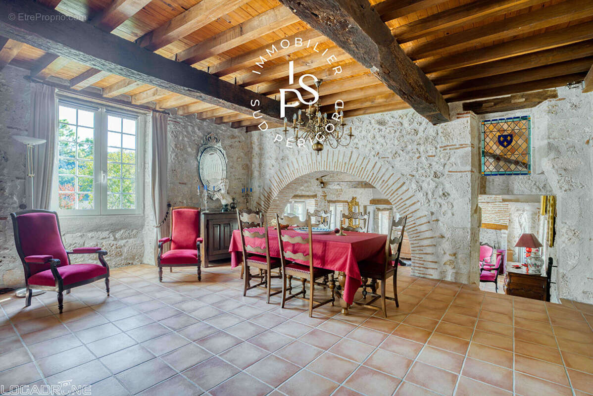 Maison à LE TEMPLE-SUR-LOT