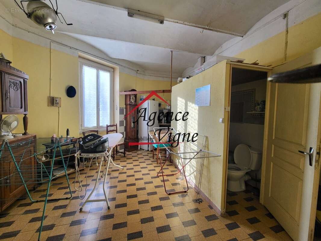 Maison à MOLIERES-SUR-CEZE