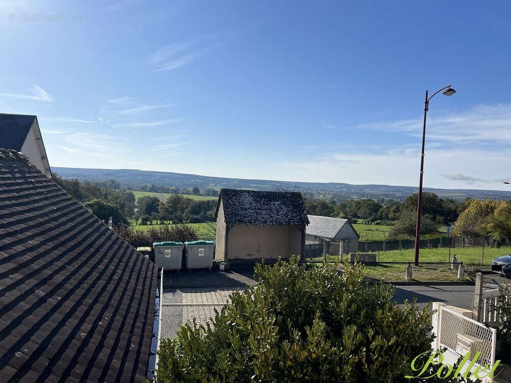 Maison de village 116 m2, garage, cave et jardin clos 601 m2 - photo 10