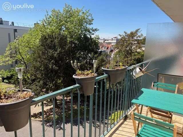 Appartement à LE PERREUX-SUR-MARNE