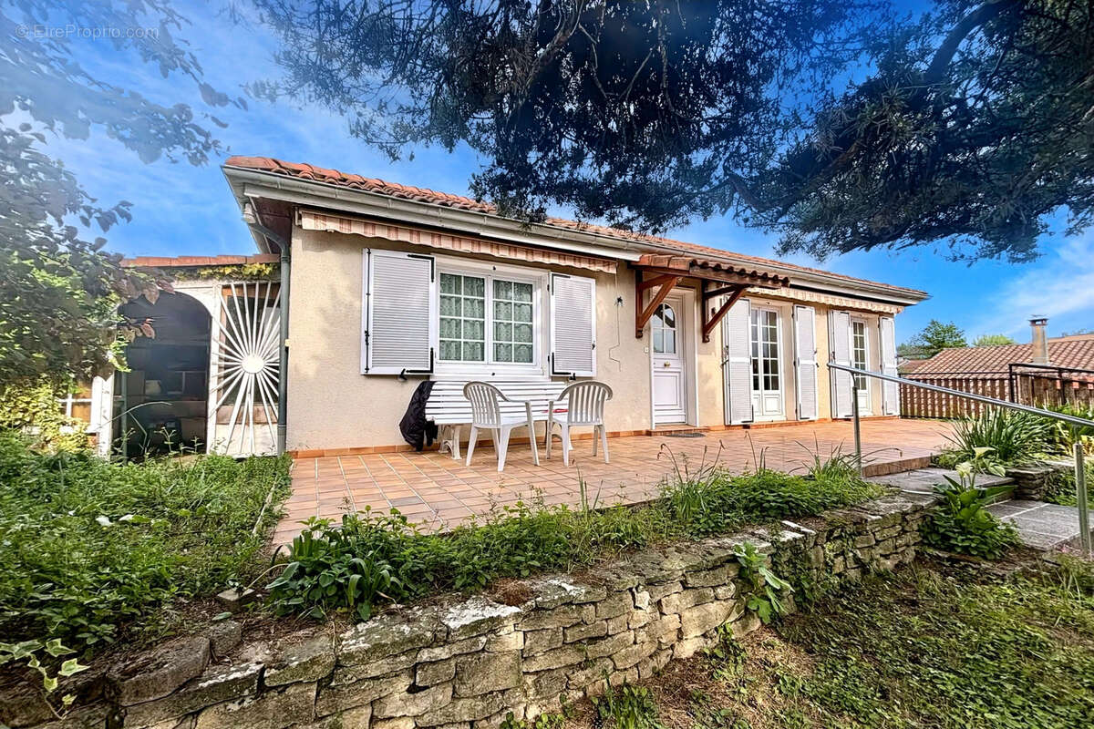 Maison à SAINT-MARCEL-LES-VALENCE