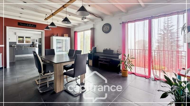 Maison à CASTELCULIER