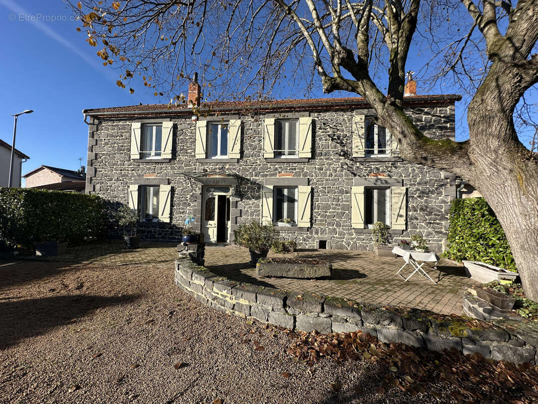 Maison à SAINT-IGNAT