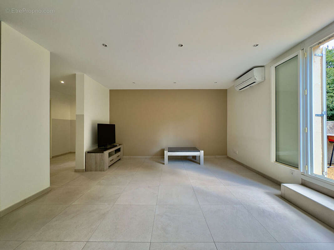 Appartement à AUBAGNE