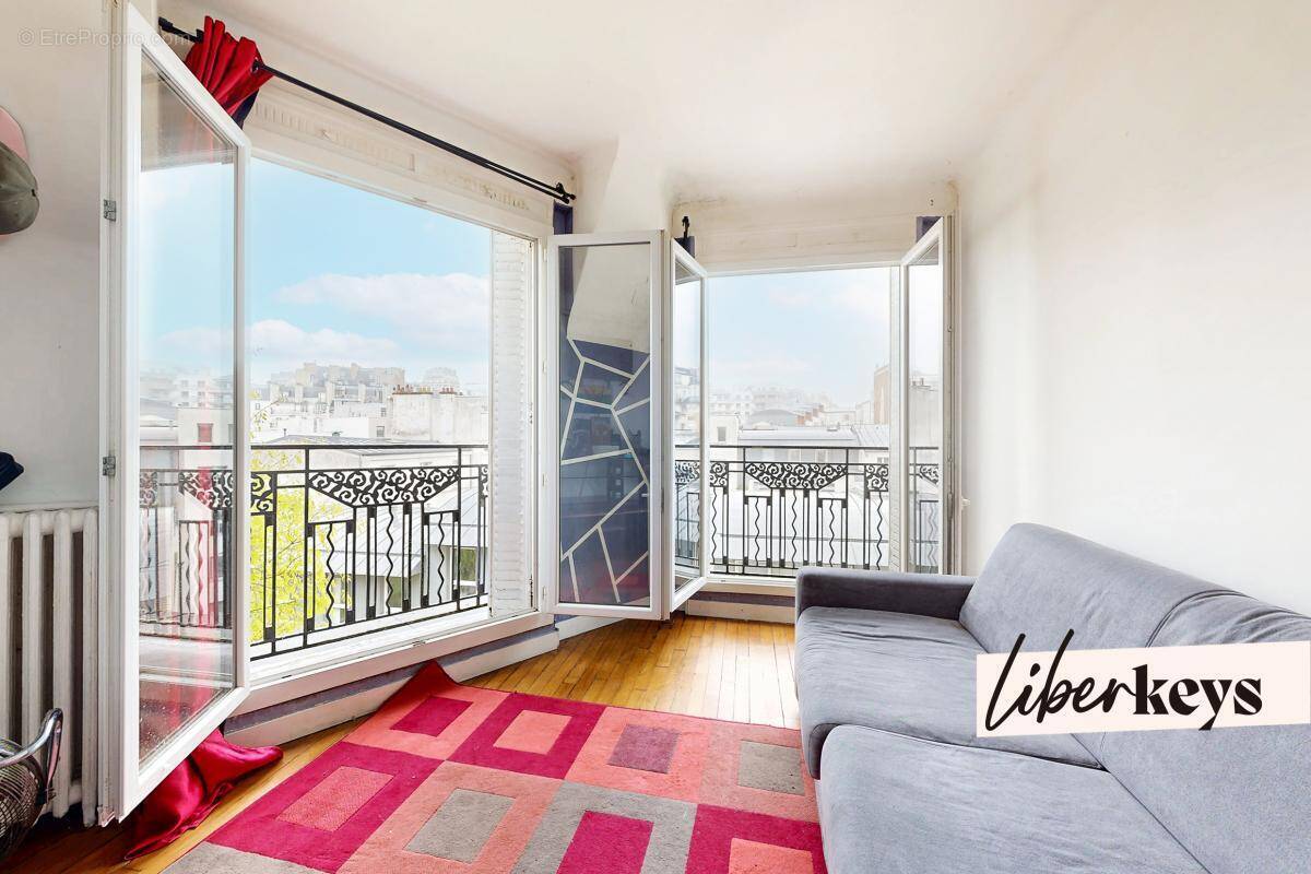 Appartement à PARIS-20E