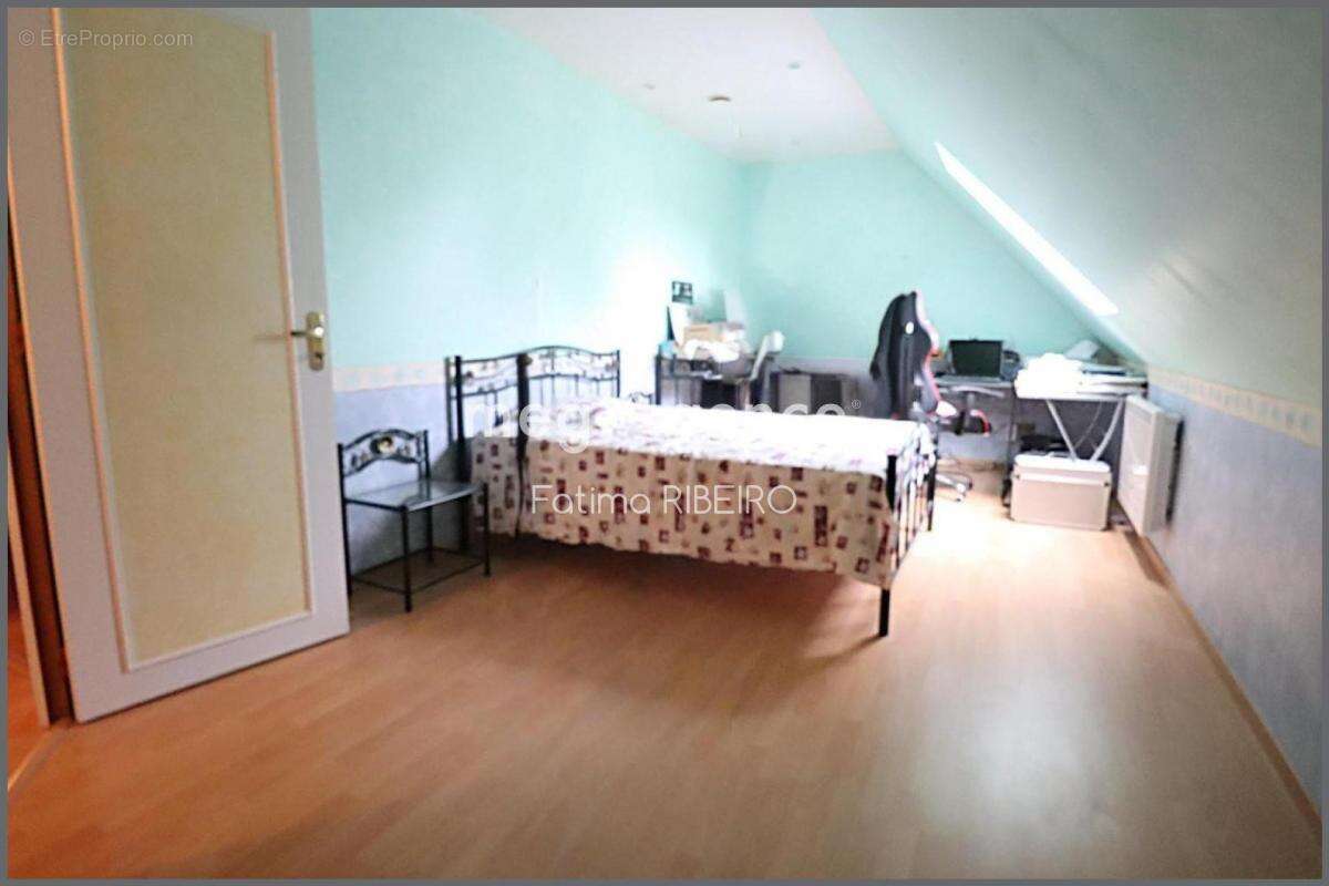 Maison à ROZAY-EN-BRIE