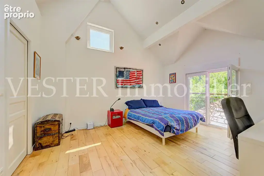 Sur un terrain de 3  000m², très agréable maison familiale d’environ 175m² - photo 15