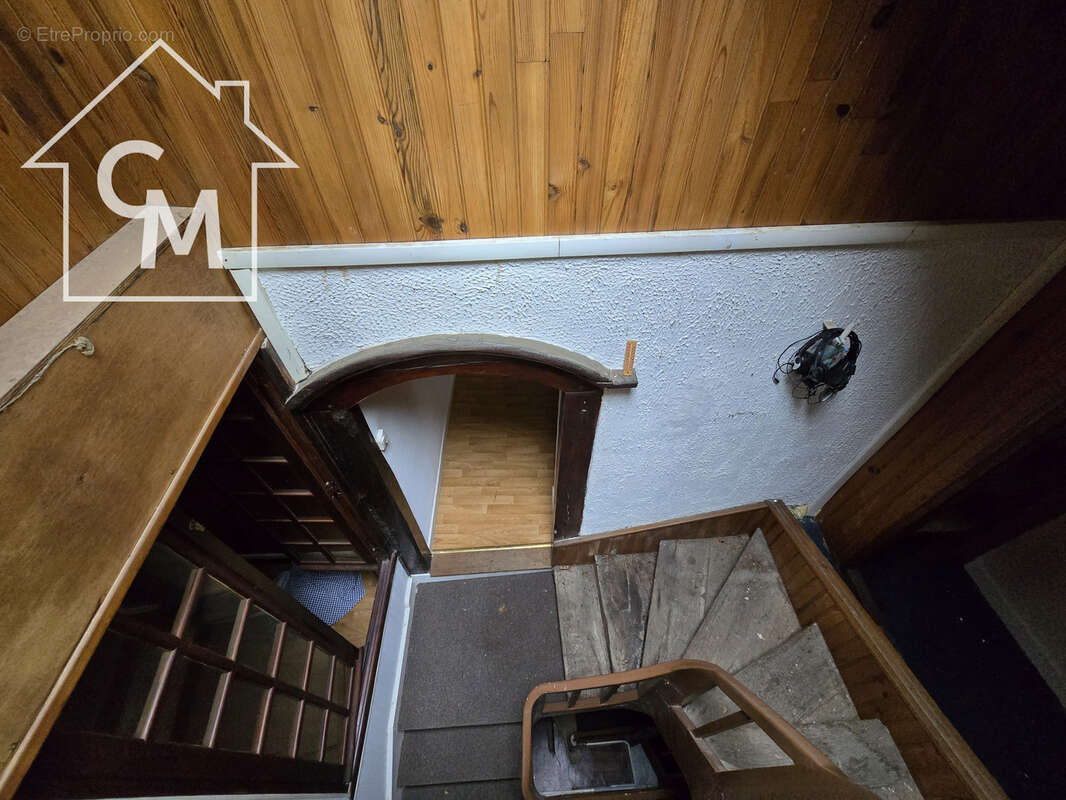 Appartement à SAINT-AMAND-MONTROND