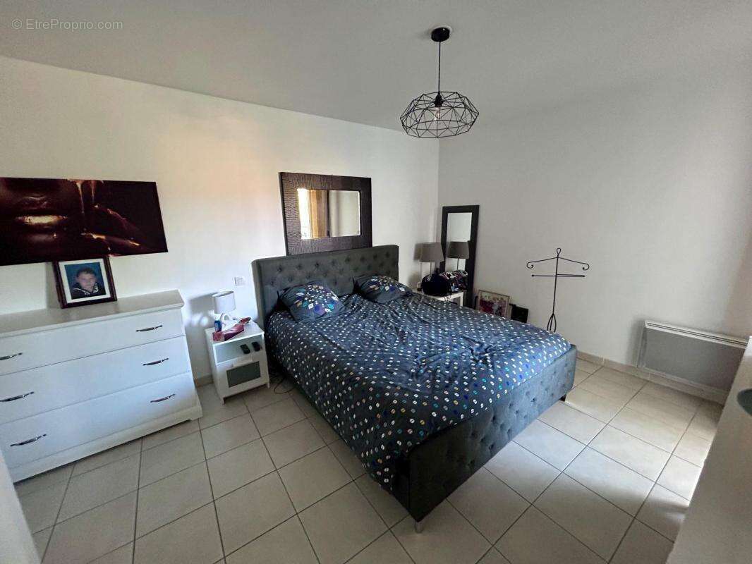 Appartement à COGOLIN
