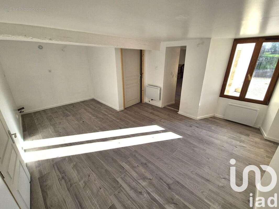 Photo 4 - Maison à SAINT-MARTIN-DU-FOUILLOUX