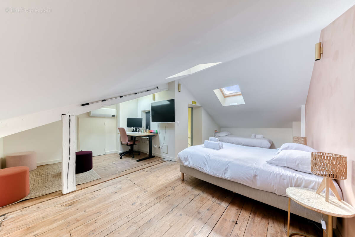 Maison à VILLEURBANNE