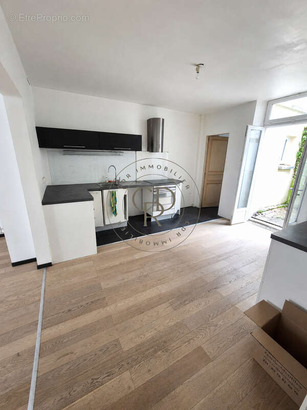 Maison 111 m² à Reims  - photo 2