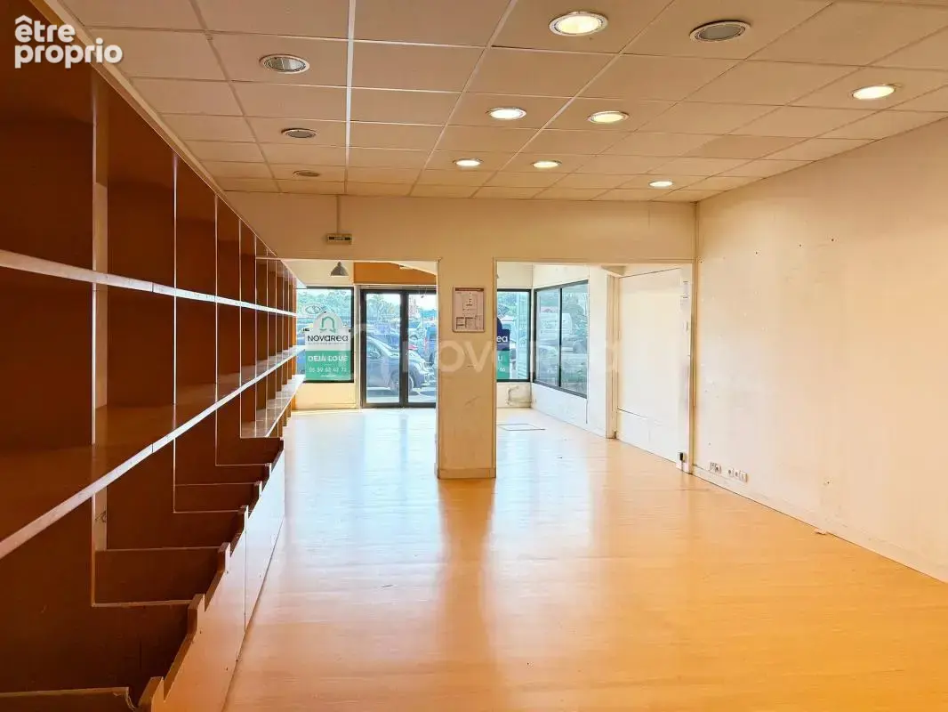 Local commercial - photo 6