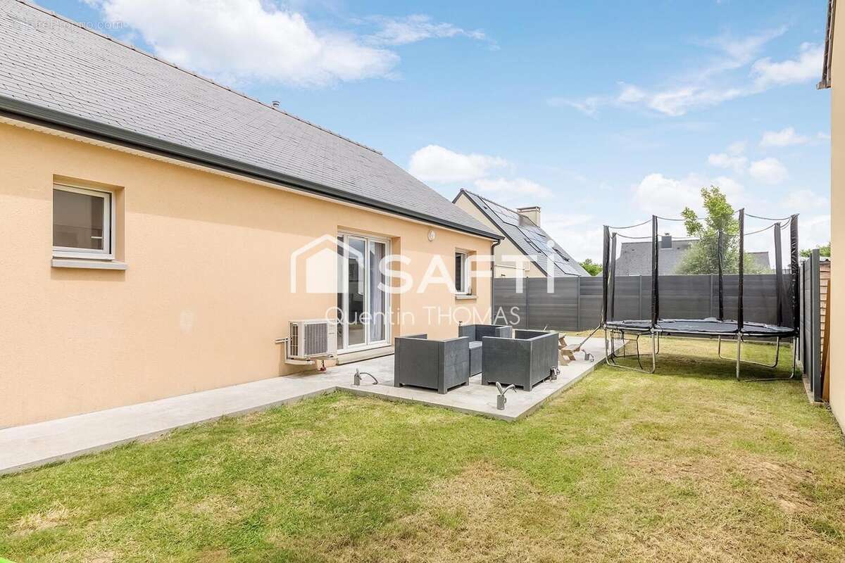 Photo 2 - Maison à LA CHAPELLE-DU-LOU