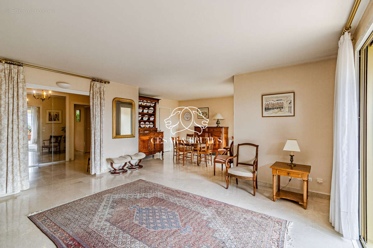 Appartement à SAINT-DIDIER-AU-MONT-D'OR