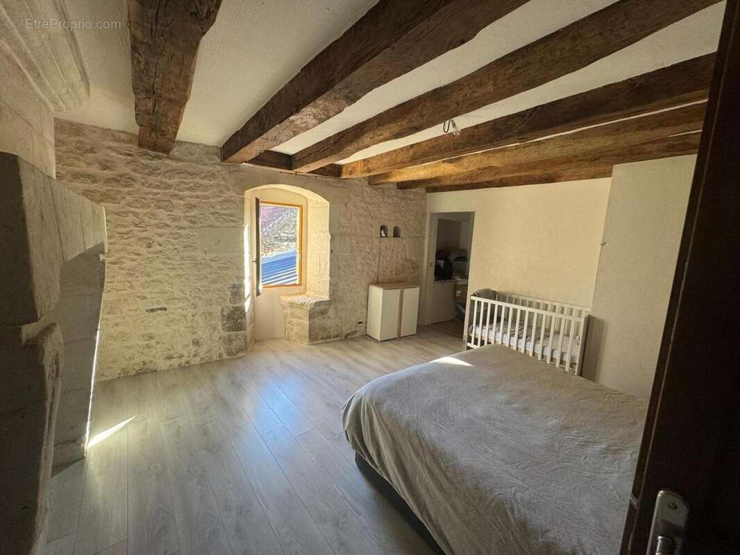 Photo 4 - Maison à THURE