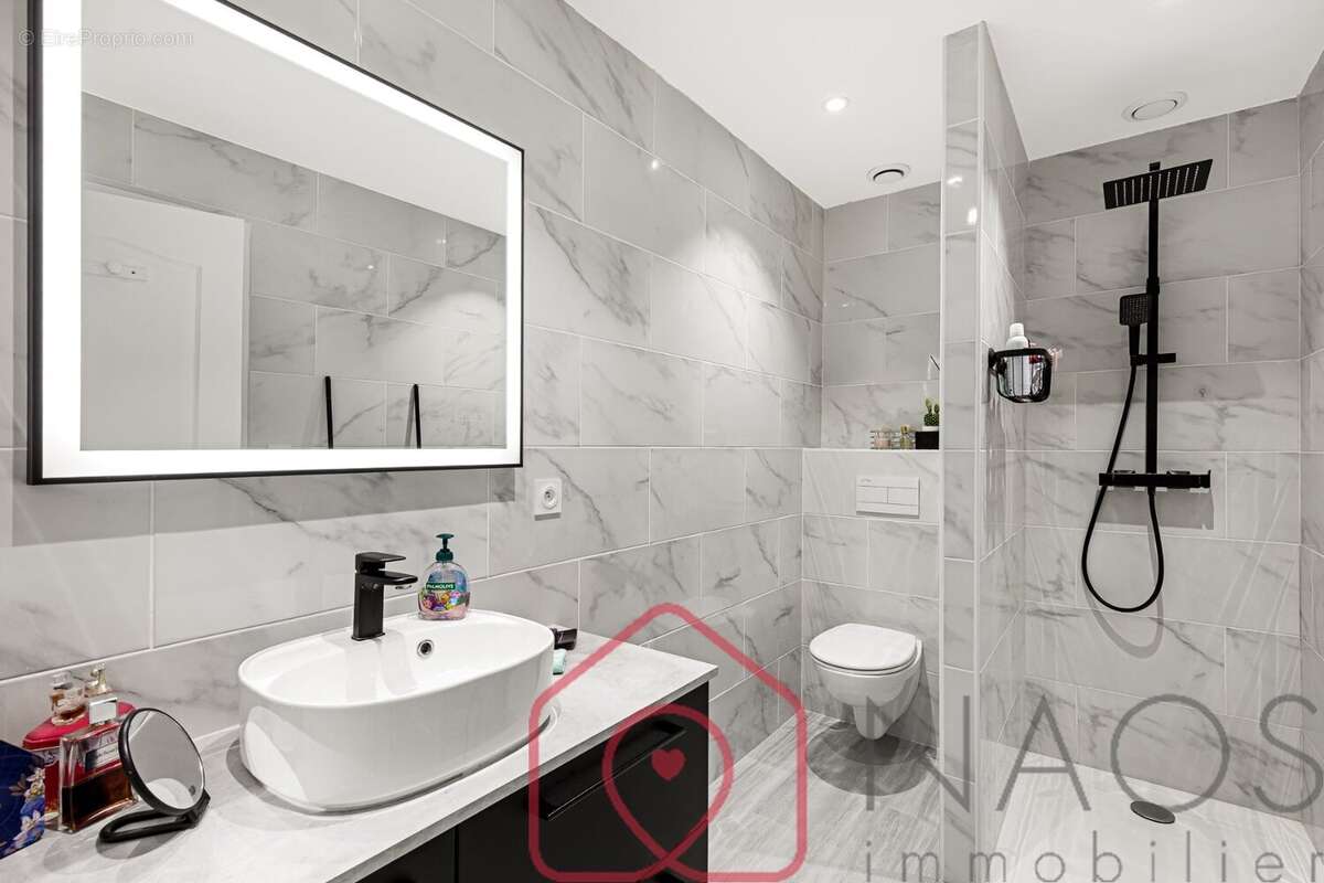 Sur le port de fréjus loft - photo 9