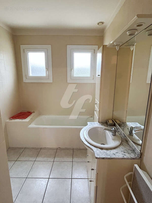 Maison 117 m² à Treillieres  - photo 7