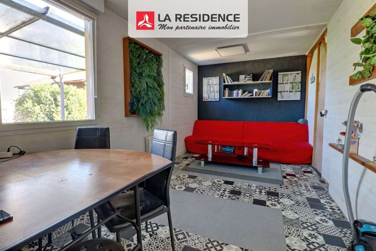 Maison 216 m² à Le Manoir  - photo 6