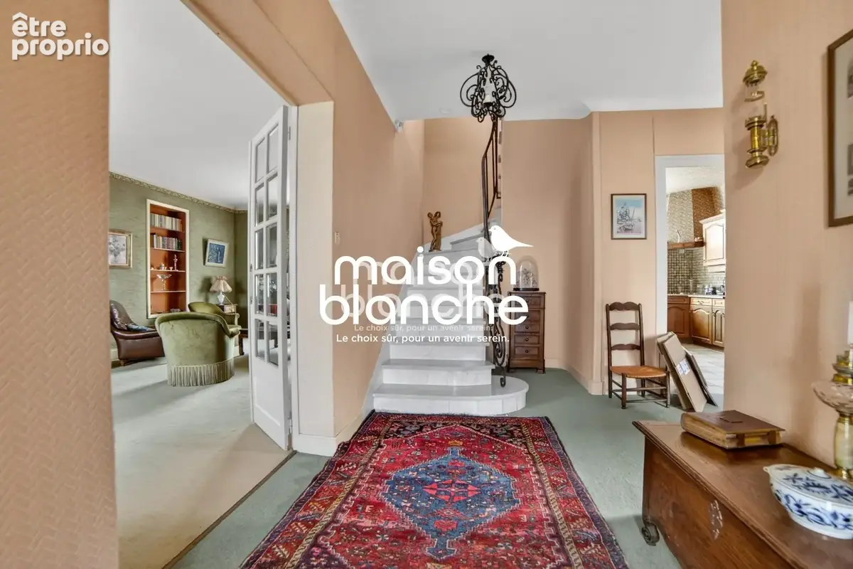Photo Maison à Saint-Maixent-L'ecole au prix de 215 000€