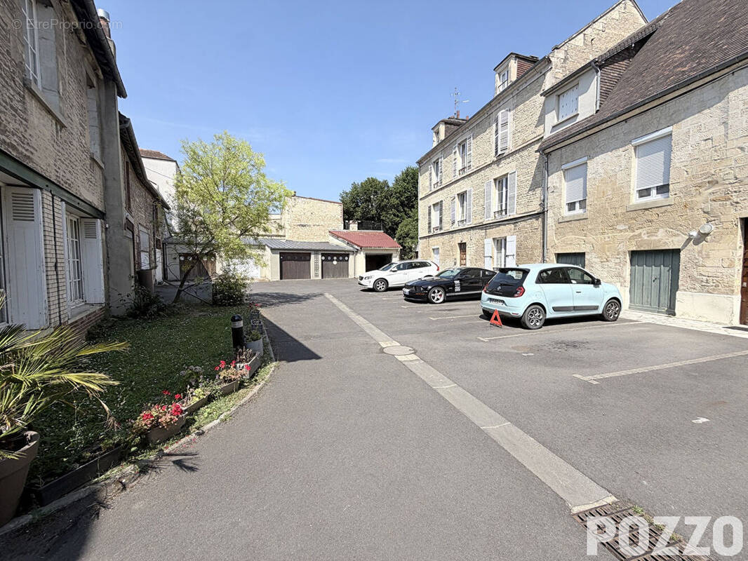 Parking à CAEN