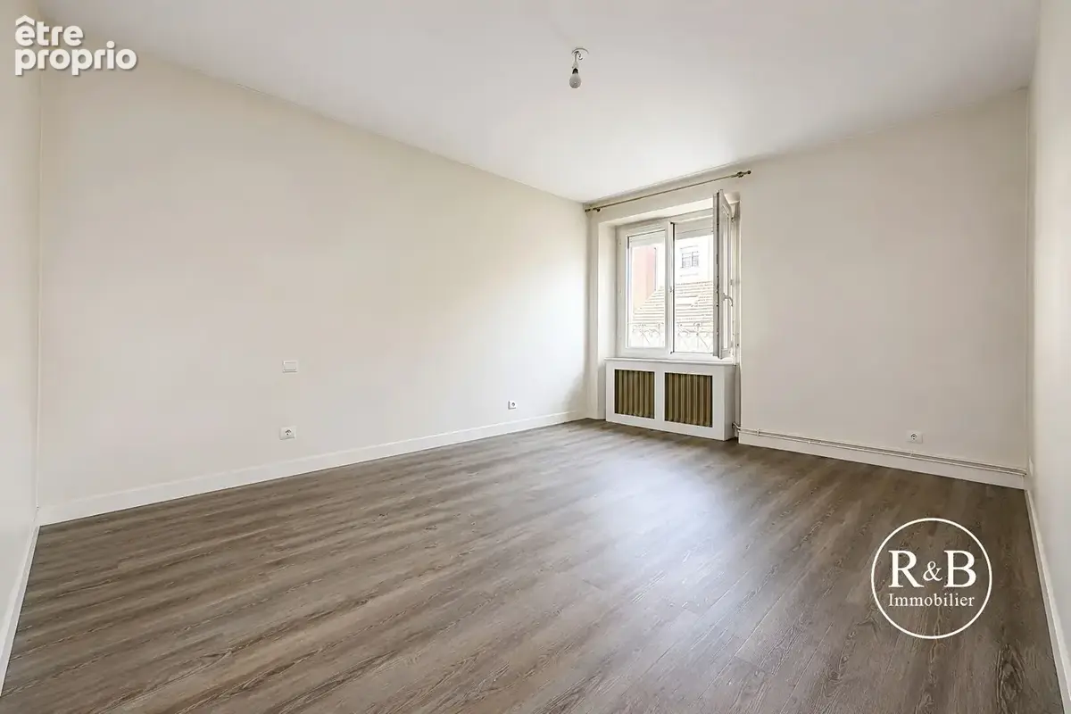 Appartement/Maison Plaisir 5 pièces 125 m2 - photo 9