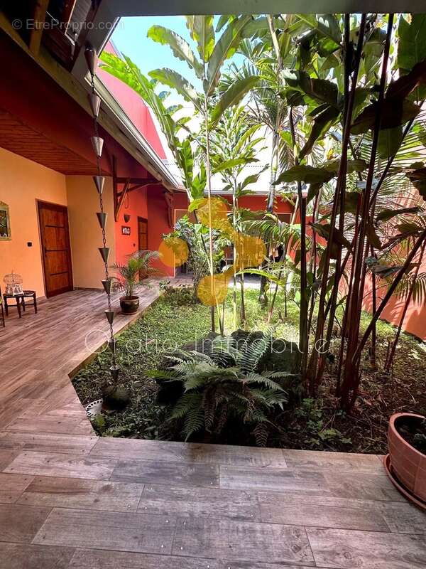 Maison à SAINT-PHILIPPE