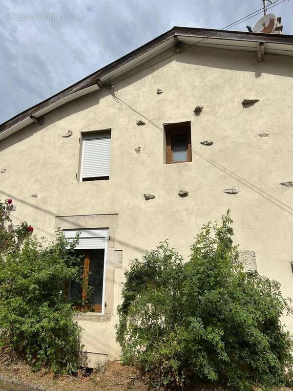 Maison 149 m² à Saint-Joire  - photo 3