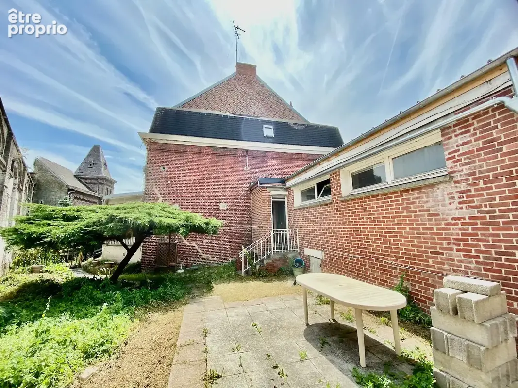 Maison bourgeoise individuelle + local commercial à vendre à jeumont - photo 5